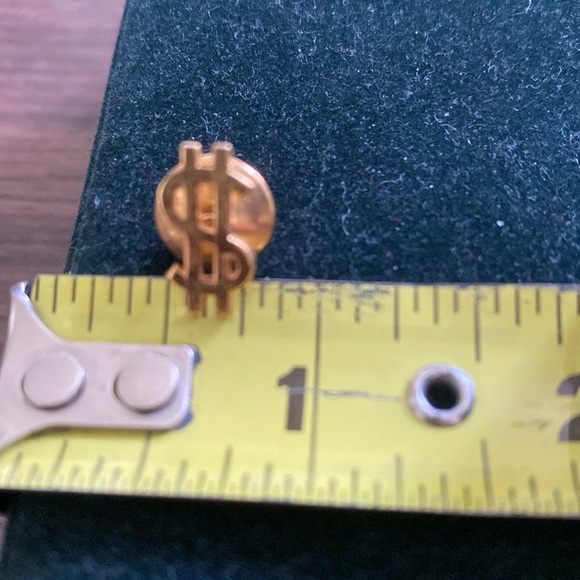 Gold toned Dollar Sign Tie Pin 1 of 2 could be worn by a man or a women - Picture 5 of 5